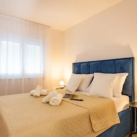 Makar J Apartmán